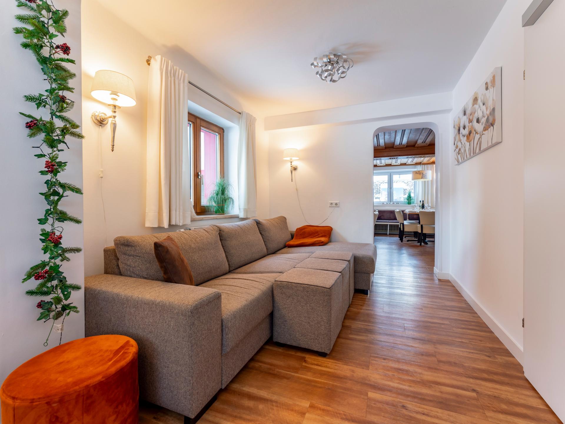 Luxe chalet voor 20 personen met sauna, direct aan de piste in Saalbach - foto 9