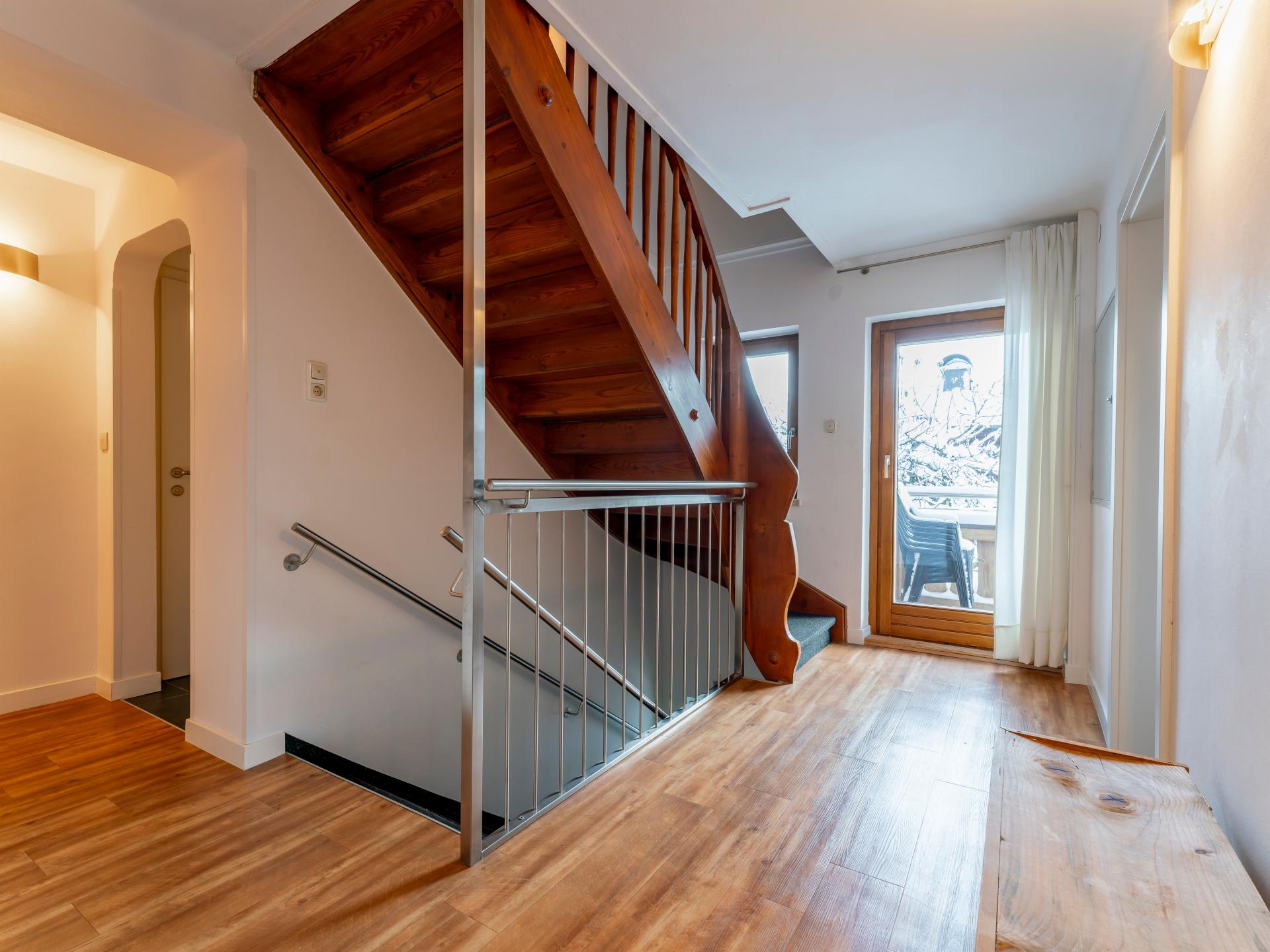 Luxe chalet voor 20 personen met sauna, direct aan de piste in Saalbach - foto 46