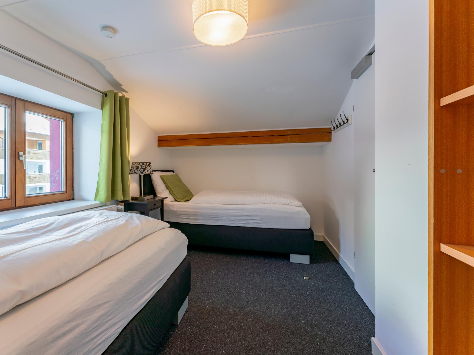 Luxe chalet voor 20 personen met sauna, direct aan de piste in Saalbach - foto 26