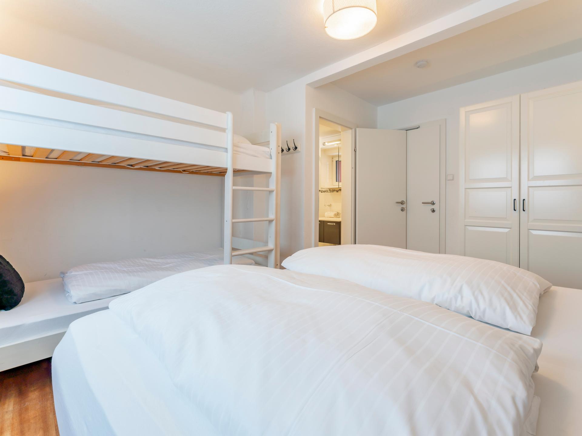 Luxe chalet voor 20 personen met sauna, direct aan de piste in Saalbach - foto 33