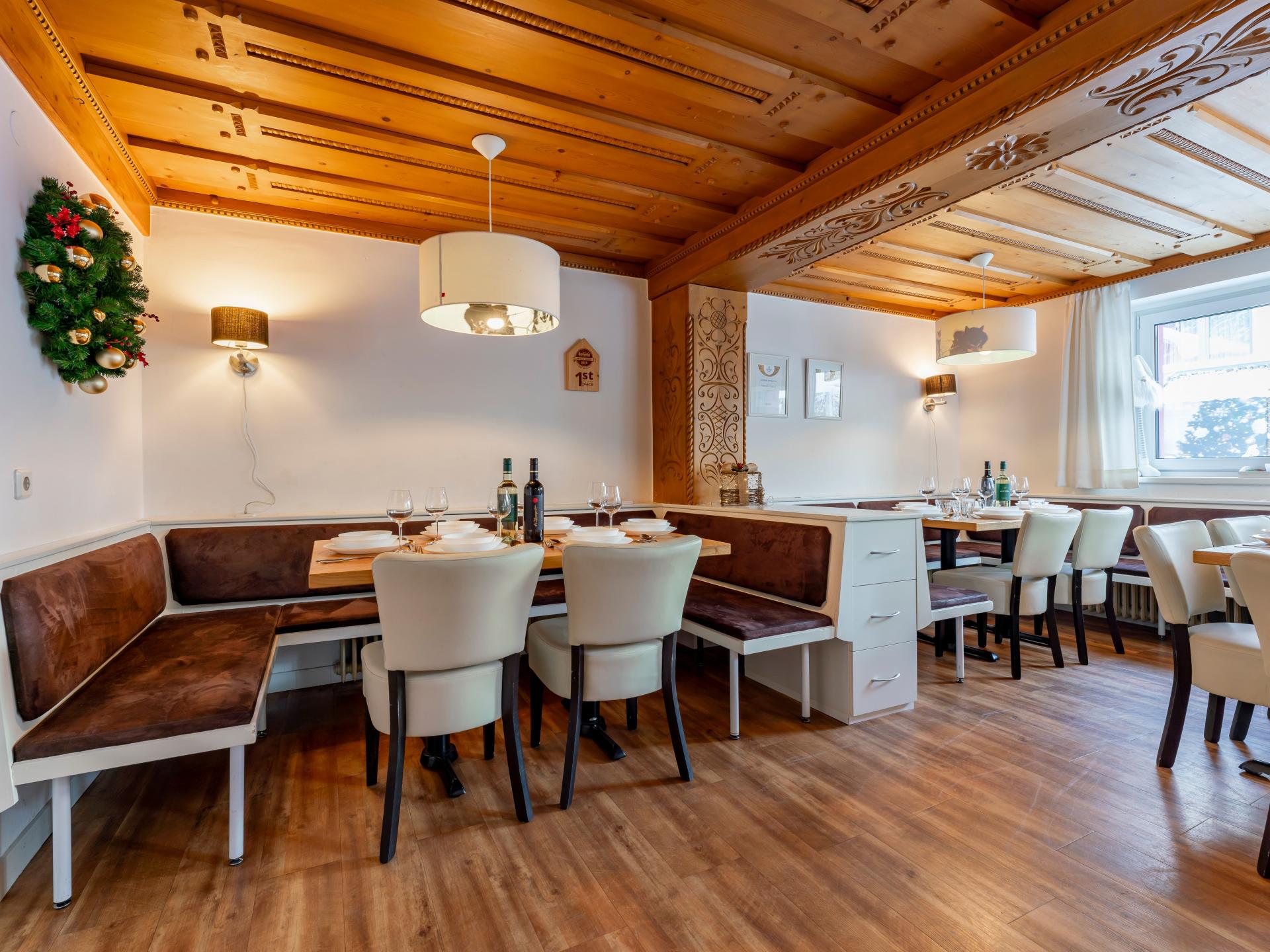 Luxe chalet voor 20 personen met sauna, direct aan de piste in Saalbach - foto 15
