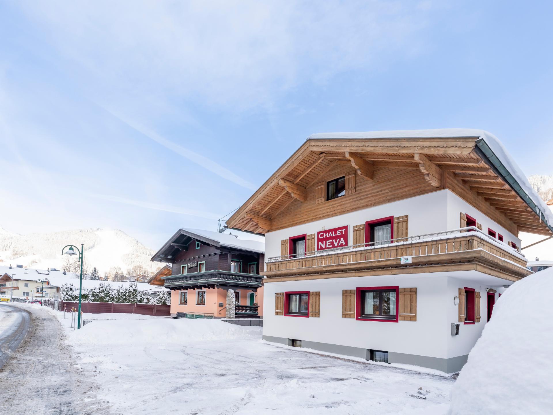 Luxe chalet voor 20 personen met sauna, direct aan de piste in Saalbach - foto 55