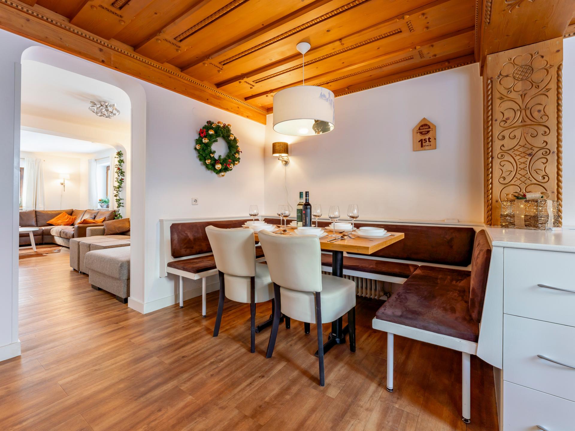 Luxe chalet voor 20 personen met sauna, direct aan de piste in Saalbach - foto 19