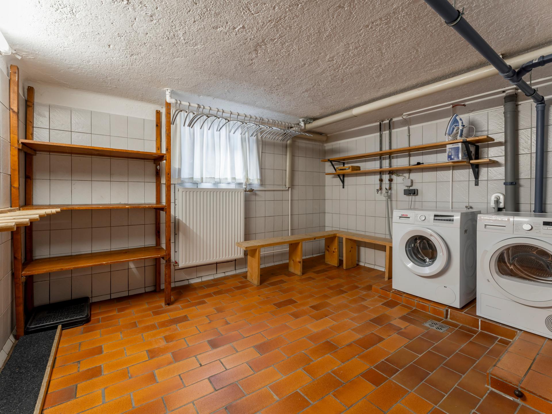 Luxe chalet voor 20 personen met sauna, direct aan de piste in Saalbach - foto 51