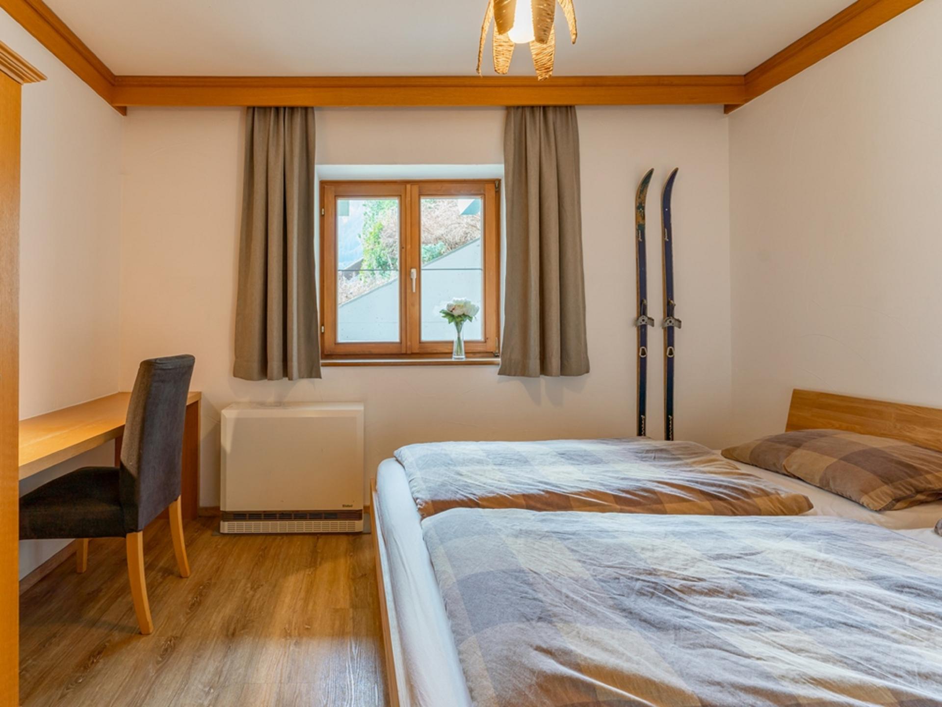 Centraal gelegen vakantiehuis in Krimml met uitzicht op de watervallen - foto 25