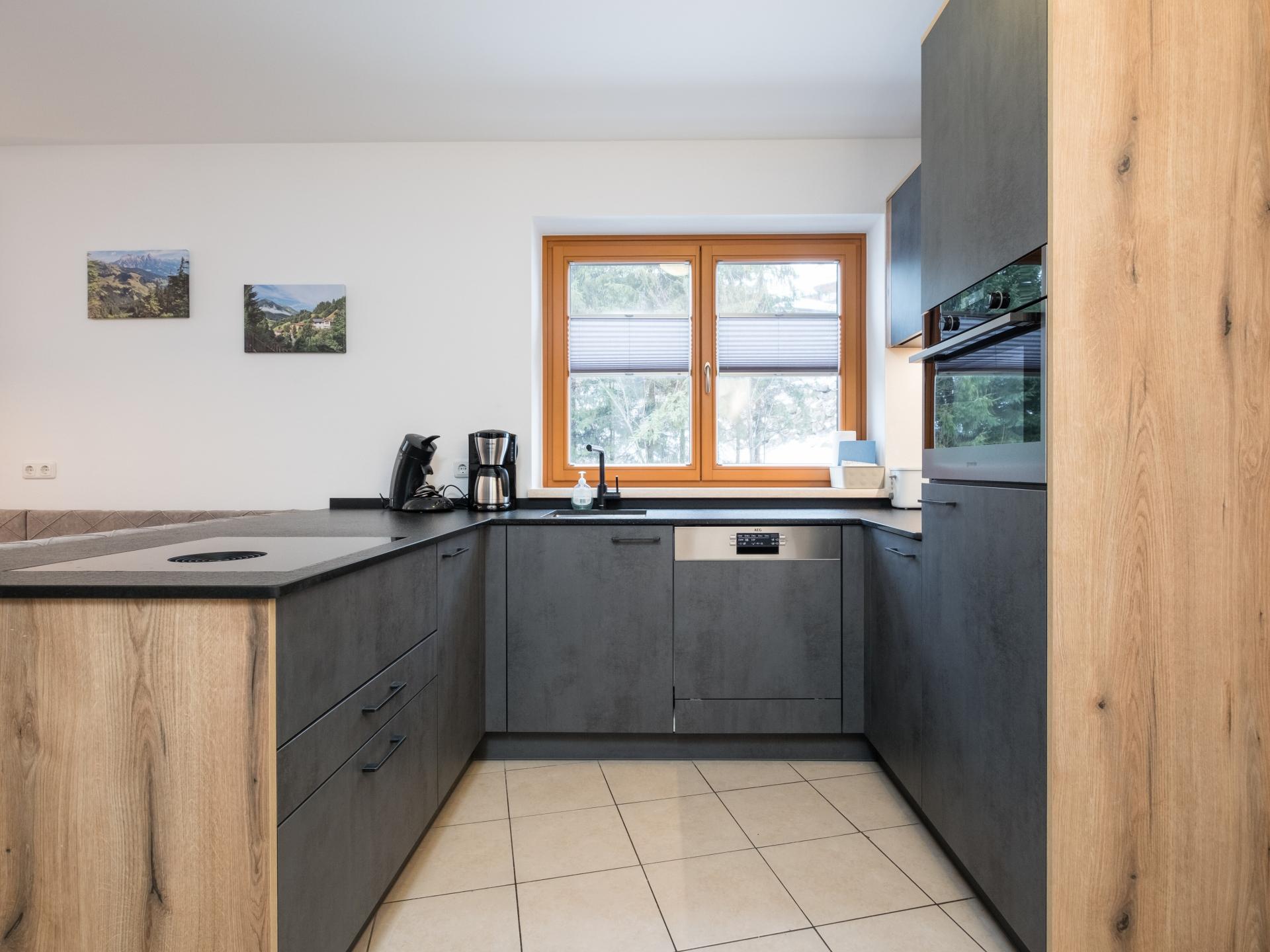 Centraal gelegen appartement in Saalbach-Hinterglemm voor 8 personen - foto 10