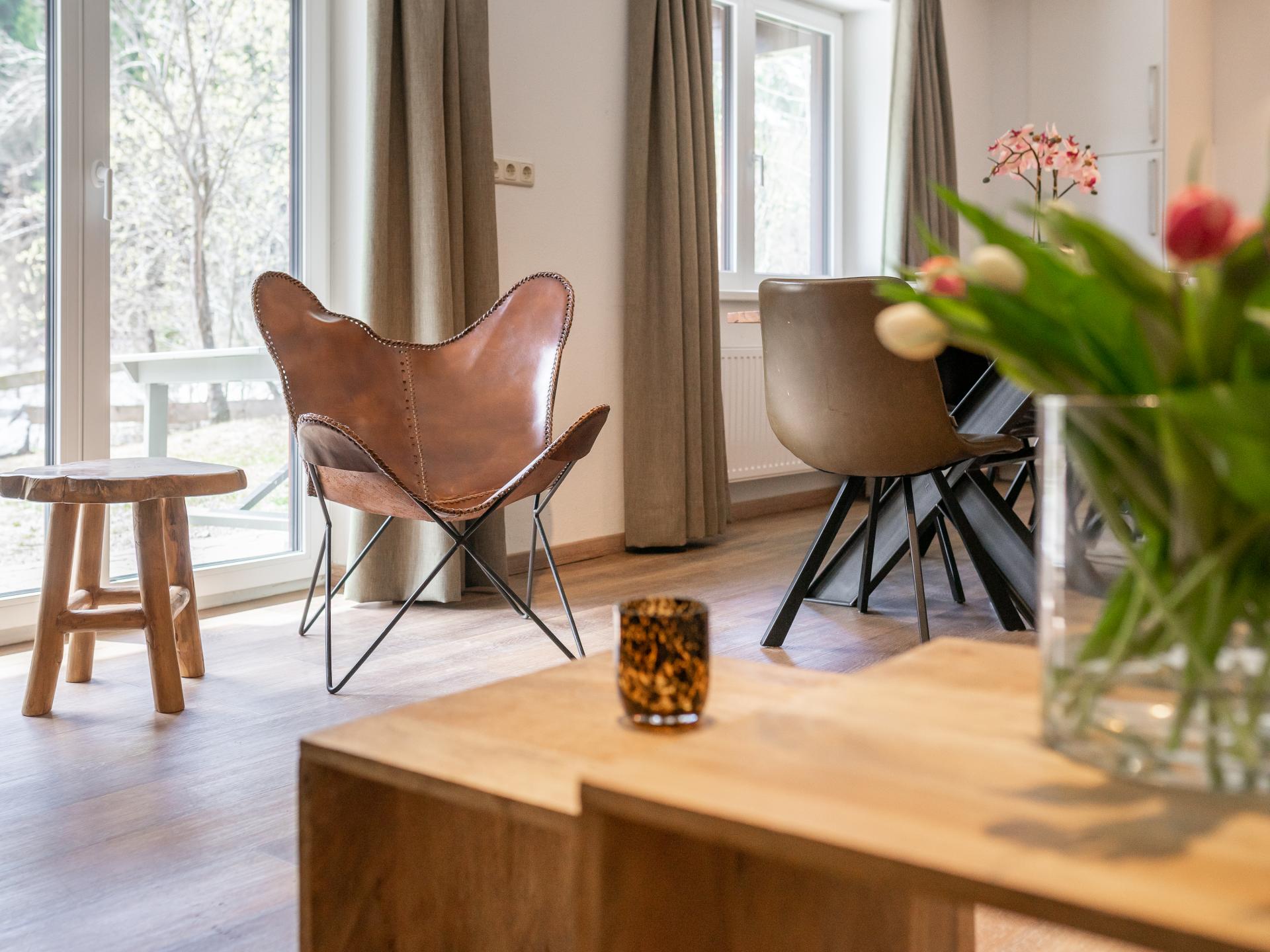 Luxe groepsaccommodatie met sauna voor 18 personen direct aan de piste in Saalbach - foto 6
