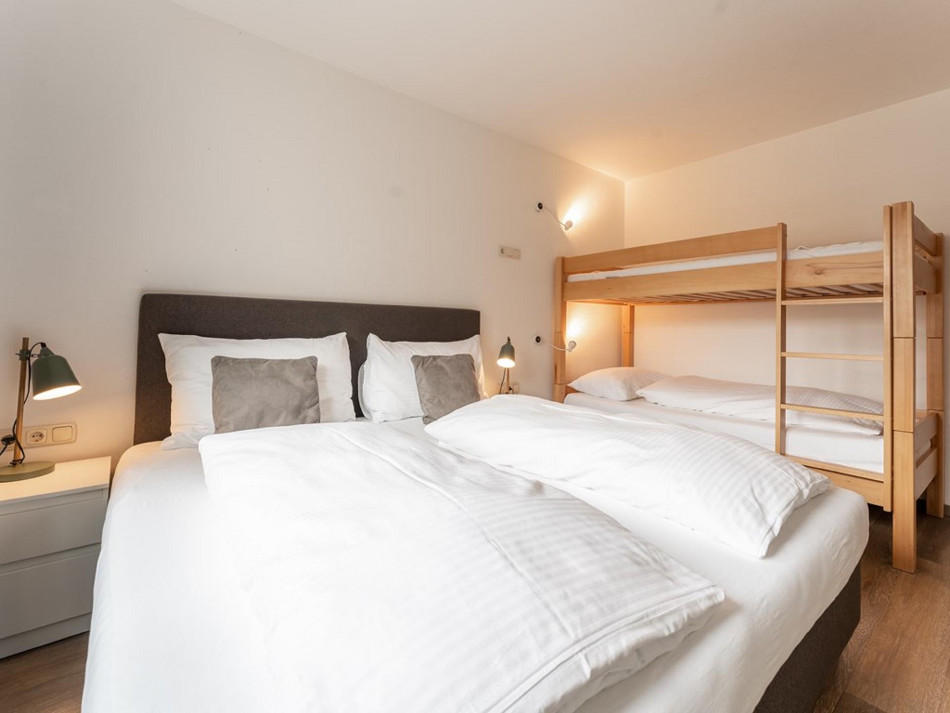 Luxe groepsaccommodatie met sauna voor 18 personen direct aan de piste in Saalbach - foto 38