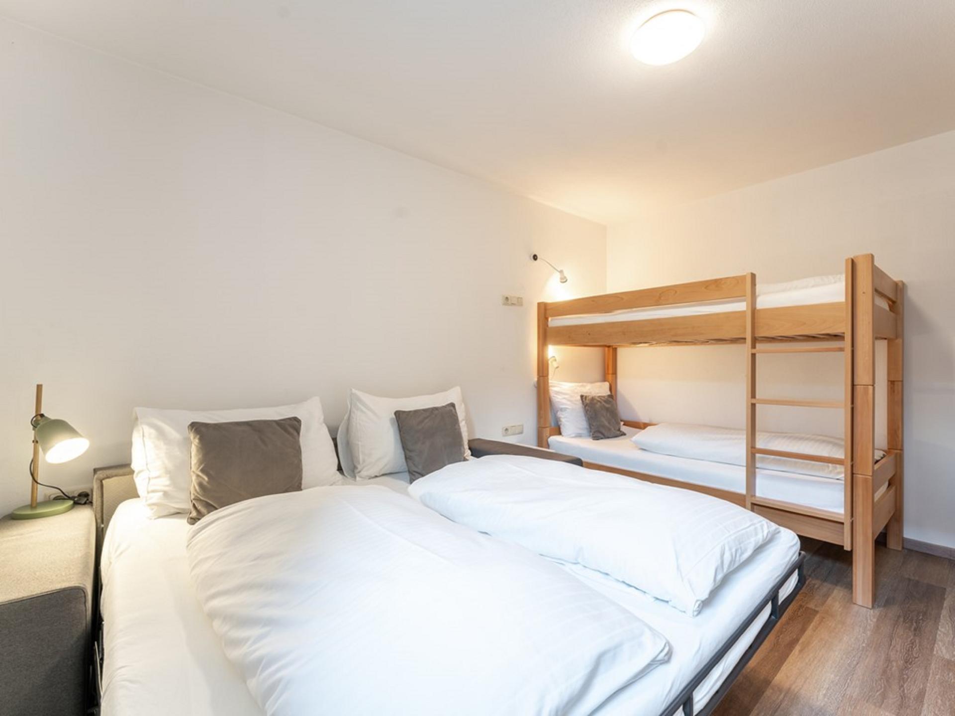Luxe groepsaccommodatie met sauna voor 18 personen direct aan de piste in Saalbach - foto 22