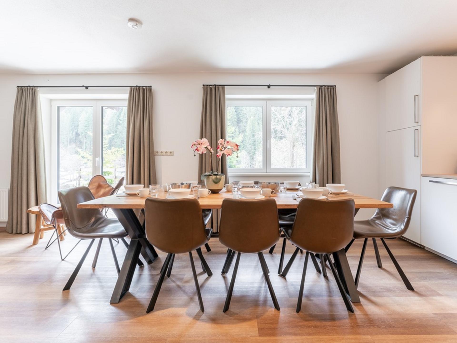 Luxe groepsaccommodatie met sauna voor 18 personen direct aan de piste in Saalbach - foto 11