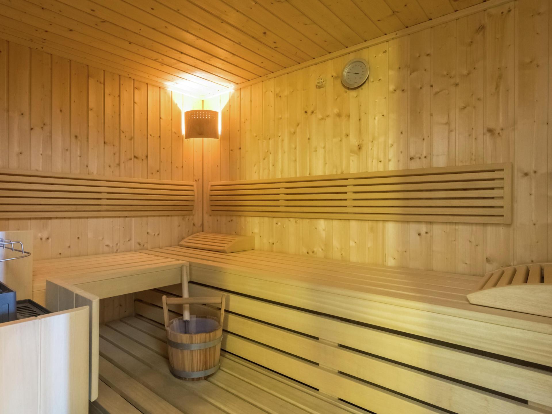 Aan de piste: Luxe vrijstaande villa in centrum Mauterndorf - foto 21