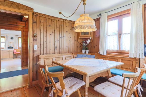 Vrijstaand groepshuis voor 20 personen op een boerderij bij Brixen im Thale - thumbnail 4
