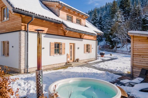 10-persoons vrijstaand chalet aan de piste in Donnersbachwald (3) - thumbnail 1