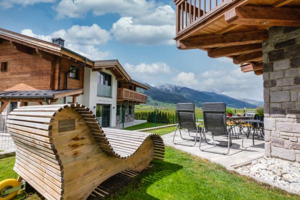 Luxe wellnesschalet voor 12 personen in Piesendorf, 400m van de piste - thumbnail 1