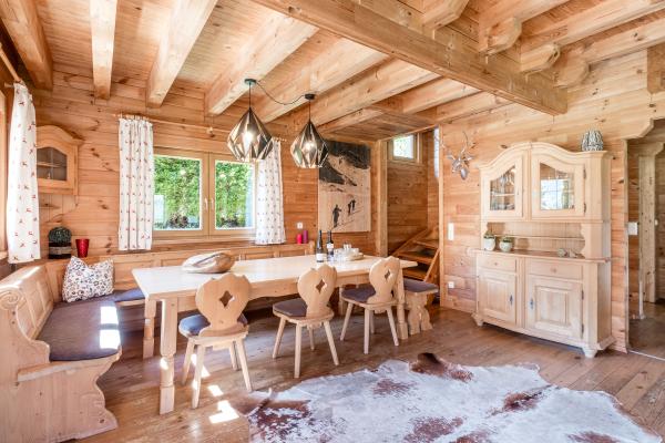 Ruim groepschalet voor 14 personen met privésauna en bergzicht in Krimml - thumbnail 3