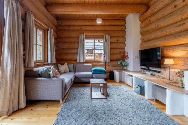 Authentiek boomstammenhuis voor 19 personen met sauna in Mauterndorf - thumbnail 3