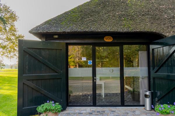 Vrijstaand vakantiehuis aan de bosrand in Ulvenhout voor 8 personen - thumbnail 4