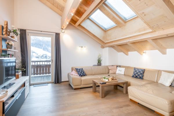 6-persoons luxe penthouse aan de piste in Viehhofen - thumbnail 3