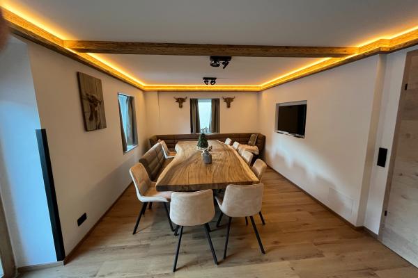 Authentiek chalet voor 14 personen met sauna in het centrum van Kirchberg - thumbnail 4