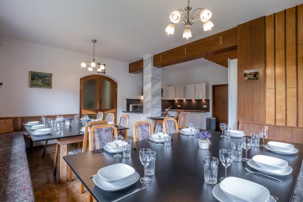 Groepsappartement voor 24 personen aan de bosrand bij het skigebied - thumbnail 4