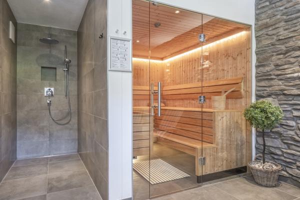Luxe vrijstaand chalet met sauna, 350m van de skilift in Mühlbach - thumbnail 4