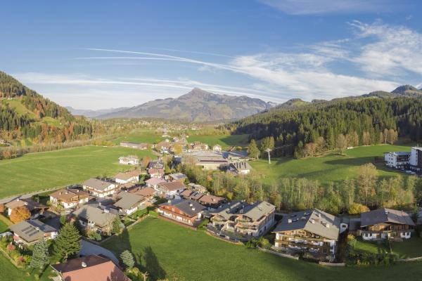Sfeervol vakantiehuis voor 10 personen direct aan de piste in Kirchberg - thumbnail 6