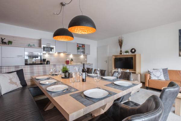 Stijlvol appartement voor 6 in Dienten, direct aan de piste en midden in het dorp - thumbnail 2