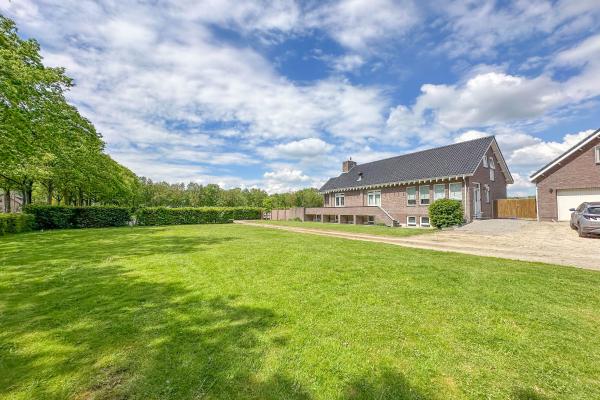 Luxe wellnessvakantiehuis op het Brabantse platteland voor 12 personen - thumbnail 2