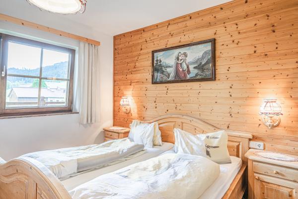 Op 500 m van de piste: appartement voor 5 personen in Brixen im Thale - thumbnail 5