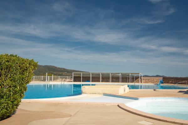 Vrijstaand vakantiehuis in Fréjus met gemeenschappelijk zwembad - thumbnail 1