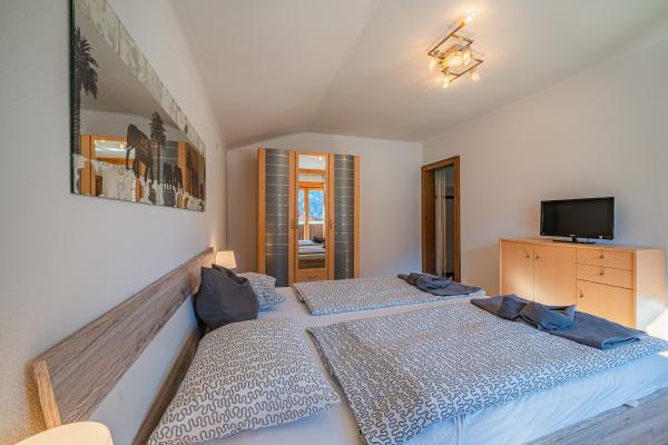 Ruim appartement voor 8 personen, 300 meter van de skilift in Neukirchen - thumbnail 3
