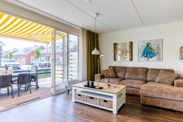 6-persoons appartement aan het meer in Uitgeest met eigen steiger - thumbnail 4