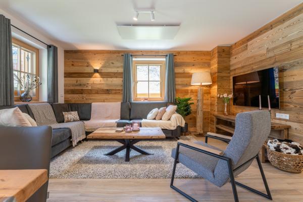 Aan de piste: Vrijstaand chalet in Donnersbachwald voor 10 personen · 130 m² - thumbnail 5