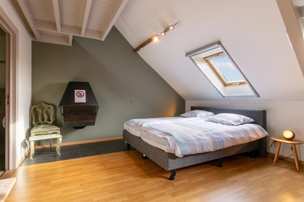 Ruim landhuis voor 12 personen met grote tuin nabij Baarle - thumbnail 6