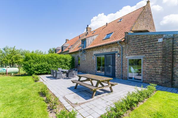 Ruim familiehuis op een boerderij in Middelkerke voor 16 personen - thumbnail 2