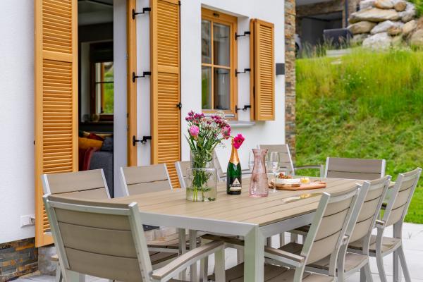 Luxe chalet voor 10 personen met sauna direct aan de piste in Donnersbachwald - thumbnail 2