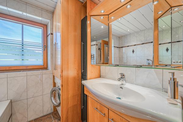 Ruim appartement op boerderij met panoramisch bergzicht in Hopfgarten - thumbnail 2