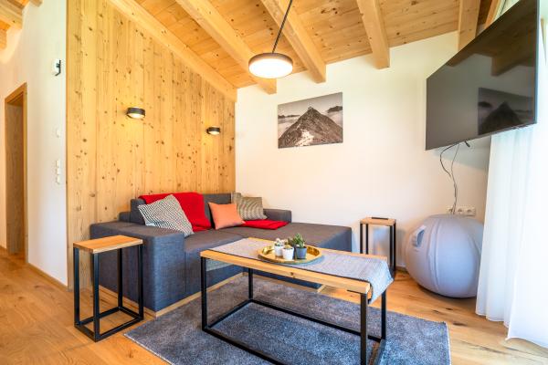 Modern appartement met balkon en bergzicht, 200m van de piste in St. Anton - thumbnail 5