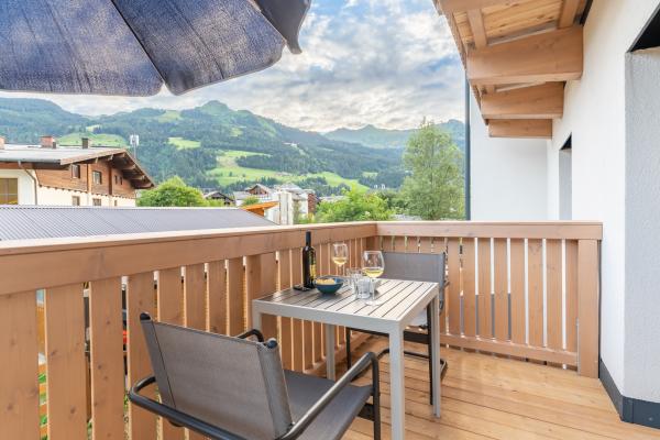 Op 700m van centrum: modern appartement aan de piste in Bad Hofgastein - thumbnail 1