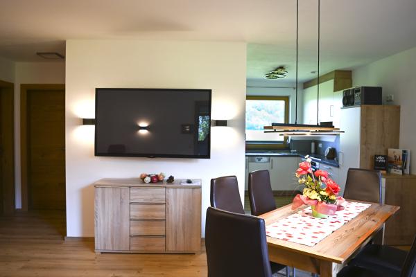 Licht appartement op de eerste verdieping met balkon, 100m van de skilift - thumbnail 3