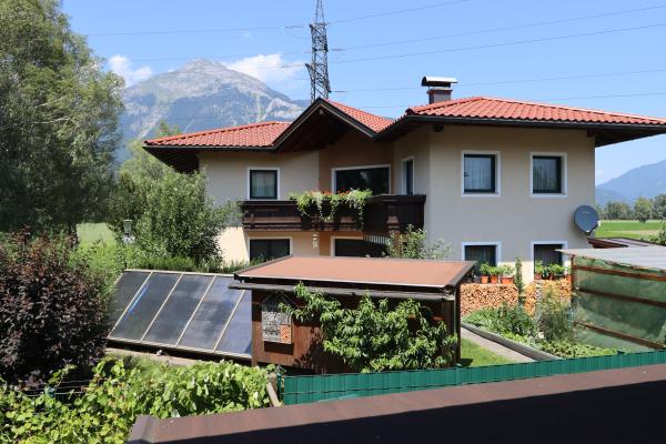 Licht appartement op de eerste verdieping met balkon, 100m van de skilift - thumbnail 1