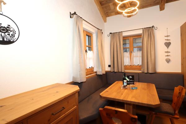 Vrijstaand vakantiehuis aan de piste in Aschau im Zillertal - thumbnail 3
