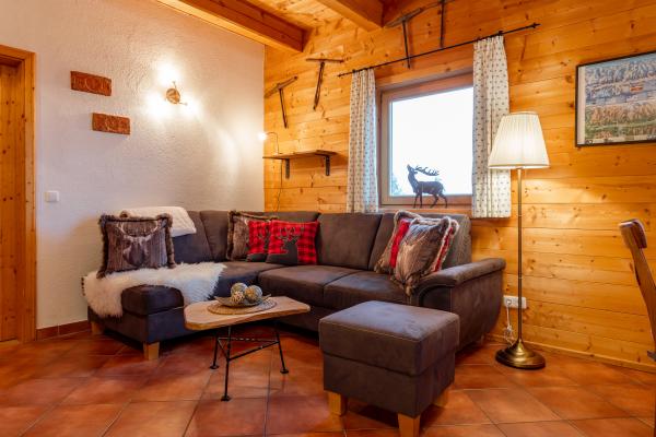 Vrijstaand chalet met sauna en panoramisch bergzicht in Piesendorf - thumbnail 4