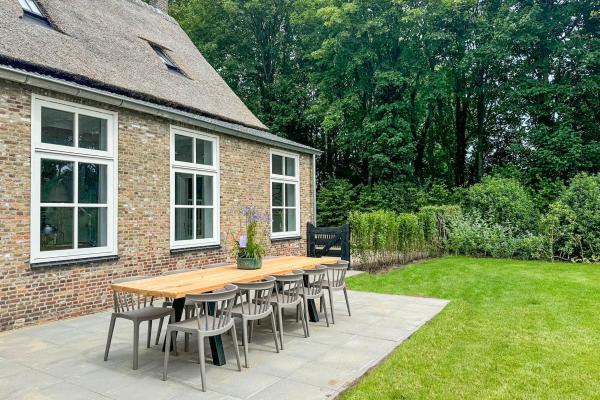 Monumentale hoeve met tuin: luxe vakantiehuis voor 10 personen bij Breda - thumbnail 3