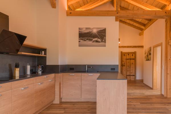 Ruime loft op Tiroler boerderij met panoramisch uitzicht aan de piste - thumbnail 3
