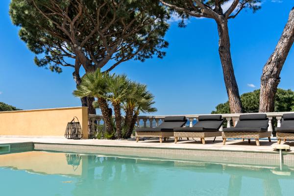 Villa met privézwembad bij golfbaan en strand in Sainte-Maxime - thumbnail 2