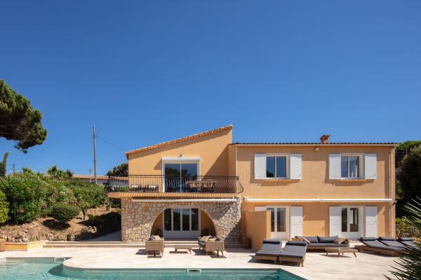 Villa met privézwembad bij golfbaan en strand in Sainte-Maxime - thumbnail 3
