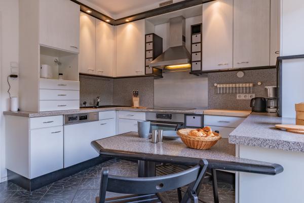 Vrijstaand appartement in centrum Hopfgarten im Brixental - thumbnail 3