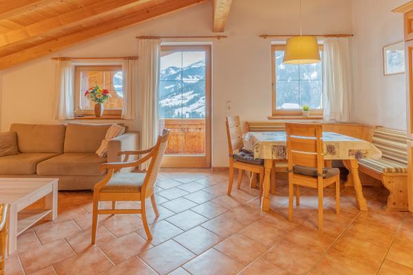 Aan de piste: Sfeervol appartement in Alpbach voor 5 personen - thumbnail 5