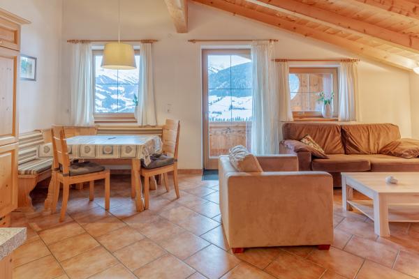Centrum op 800m: Sfeervol appartement aan de piste in Alpbach - thumbnail 4